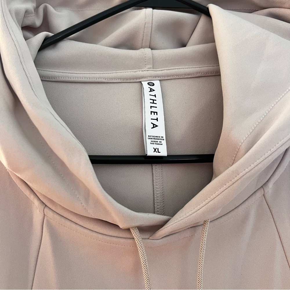 NWOT Athleta Mission Hoodie Abalone Grey Size XL - Picture 7 of 10